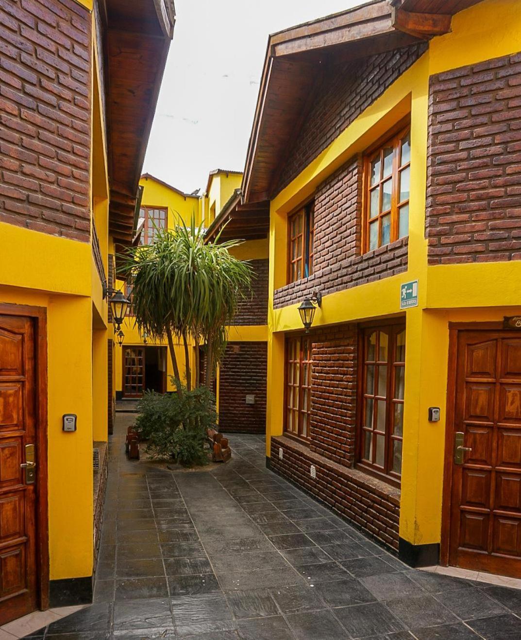 Apart Hotel Libertador El Calafate Exteriér fotografie